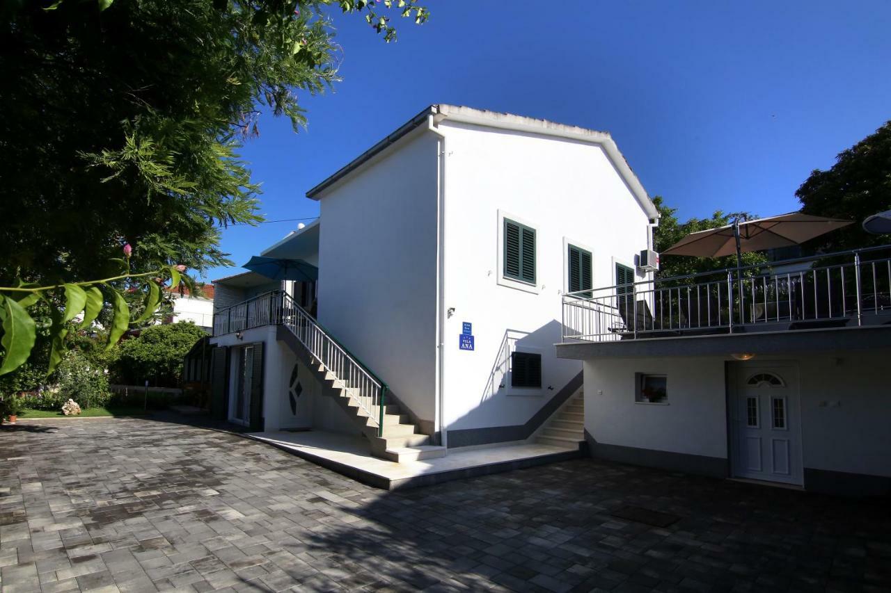 Luxury House With Pool Βίλα Τρογκίρ Εξωτερικό φωτογραφία